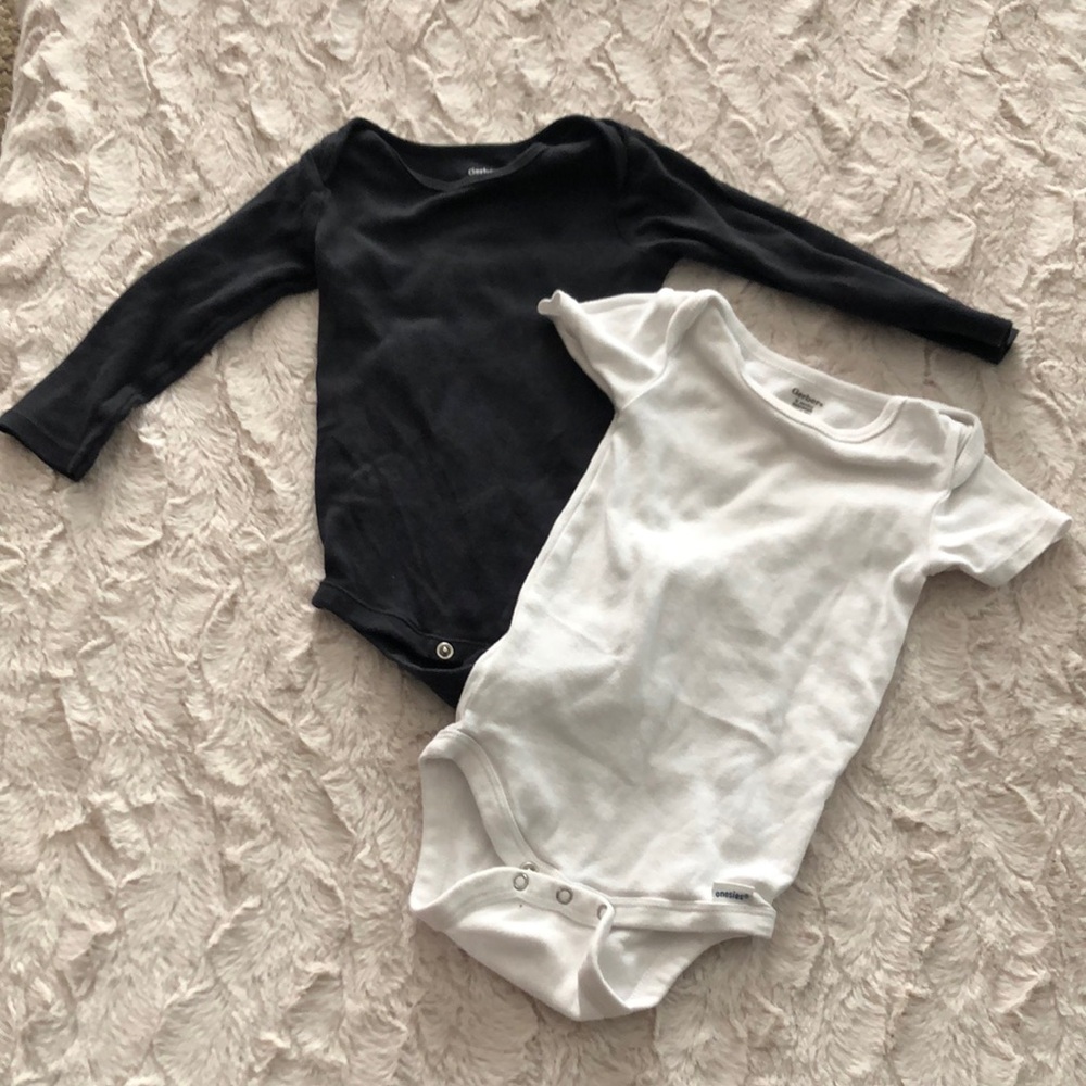Gerber Black and White Bodysuits Classic One Pieces